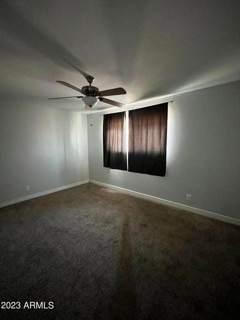 Building Photo - 1524 W 5th Pl