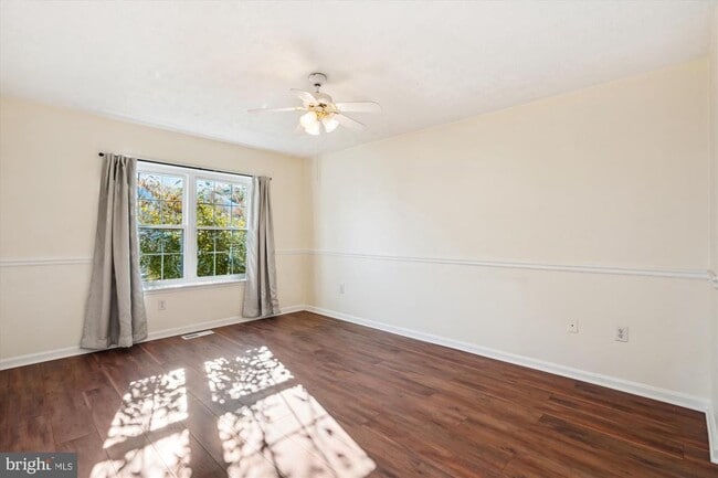Building Photo - 6101 Hoskins Hollow Cir