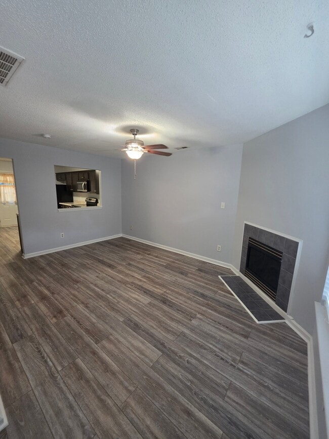 Building Photo - 2093 Brandymill Ln