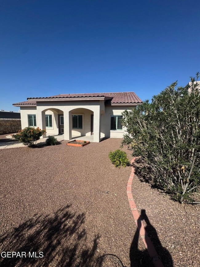 Building Photo - 7726 Enchanted Ridge Dr