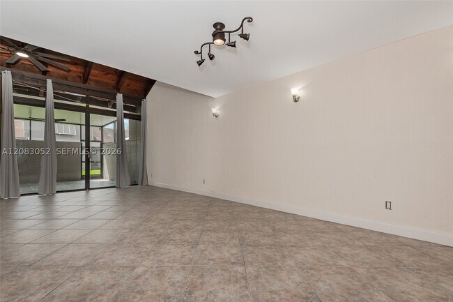 Building Photo - 1504 NW 112th Terrace