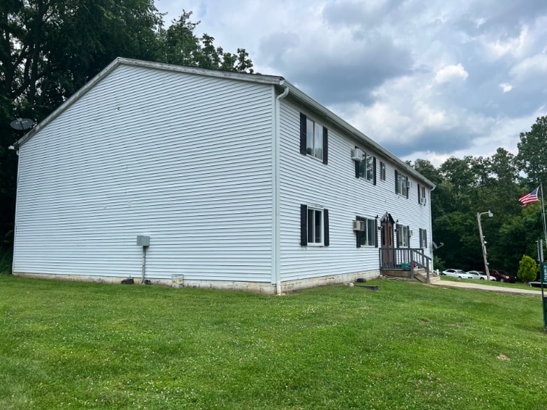 Building Photo - 232-238 Elyria St