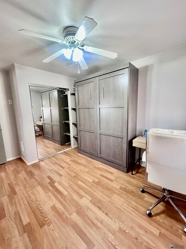 Building Photo - 13407 E 55th St