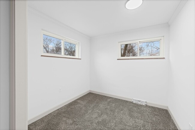 Building Photo - 4769 Hardwick Dr