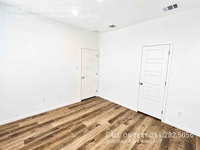 Building Photo - 1607 Crooked River