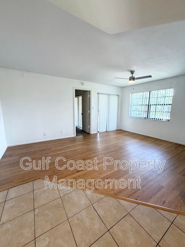 Building Photo - 19505 Quesada Ave