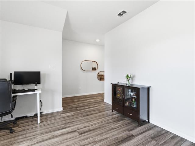 Building Photo - 3616 Kingsgarden Rd