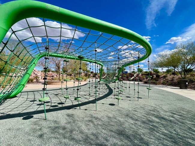 Building Photo - 3 BED 2.5 BATH 2 CAR GARAGE TOWNHOME FOR RENT IN CADENCE MASTER PLANNED COMMUNITY