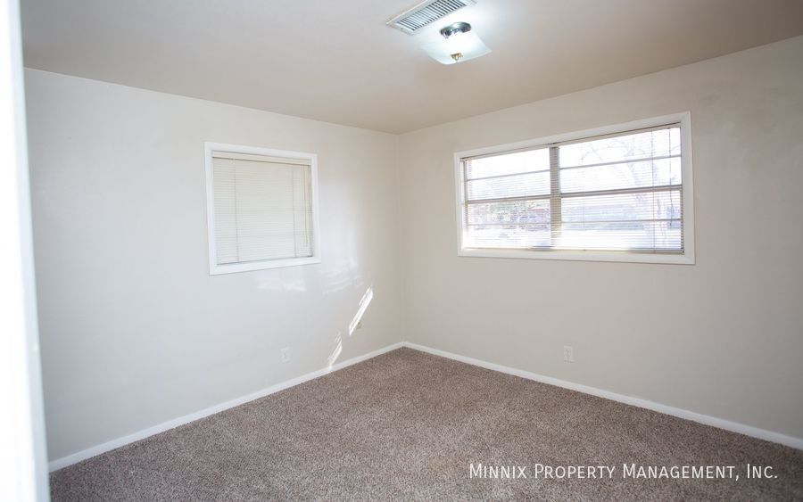 Building Photo - 3510 Baumann Ave