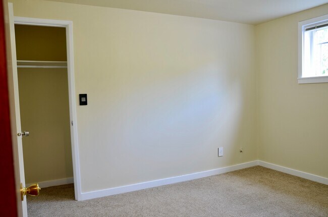 Building Photo - 1409 NW 65th St