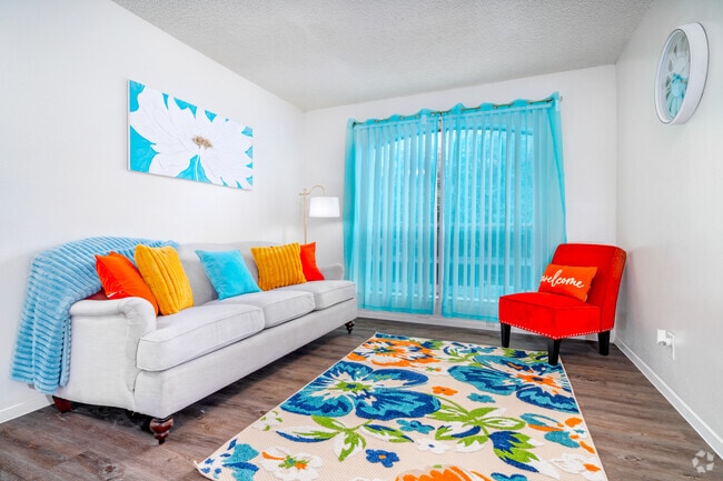 Building Photo - Town View