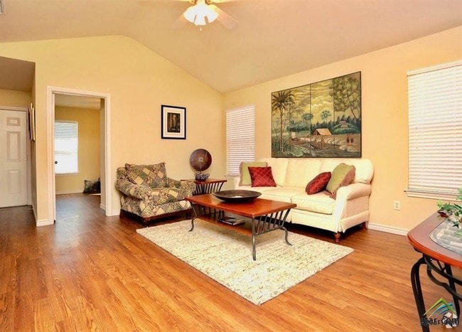 Building Photo - 8620 Mansion Creek