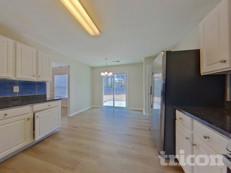 Building Photo - 7258 Silverton Trail