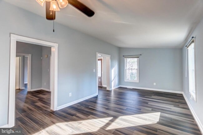 Building Photo - 12121 Catalina Dr