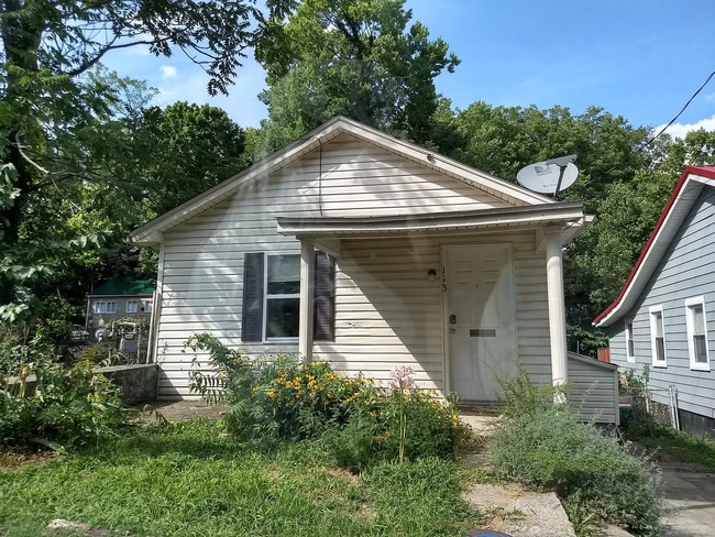 Building Photo - 113 Moberly Ave