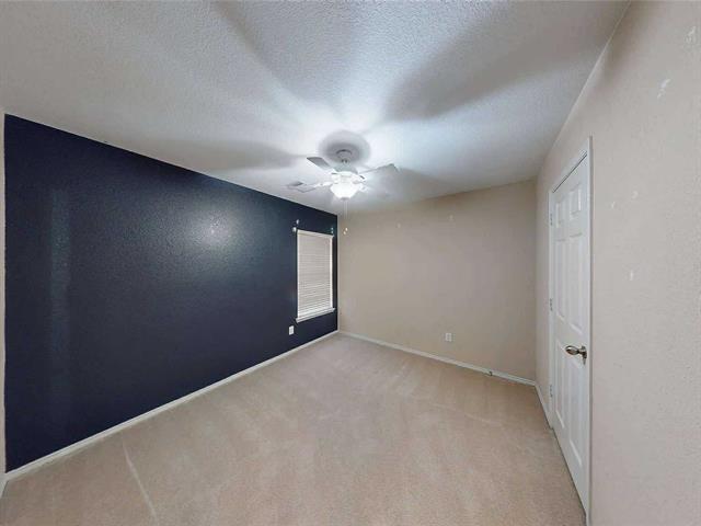 Building Photo - 109 Greenfield Trail