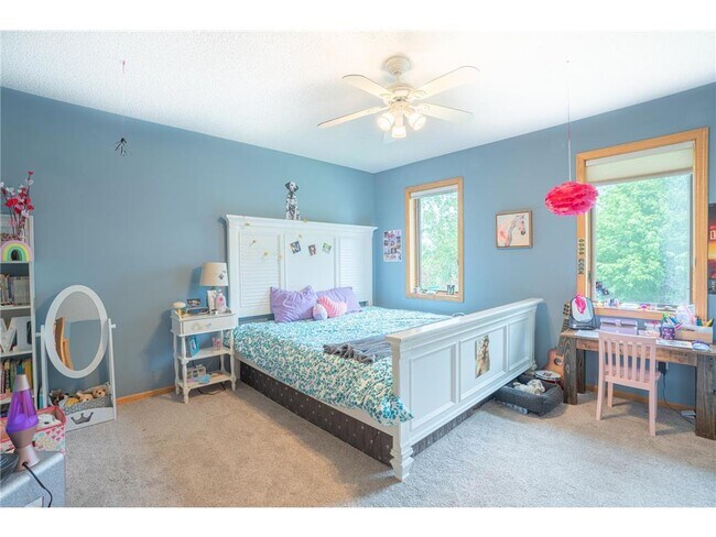 Building Photo - 14941 Camdon Hill