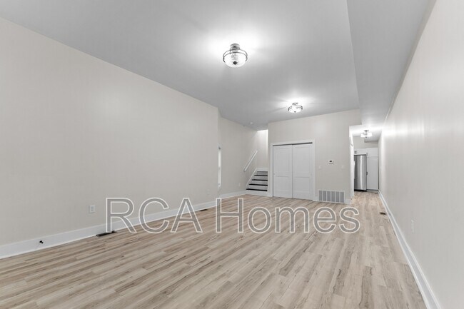 Building Photo - 37 N Walcott St
