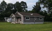 Building Photo - 713 S Fenner Ave