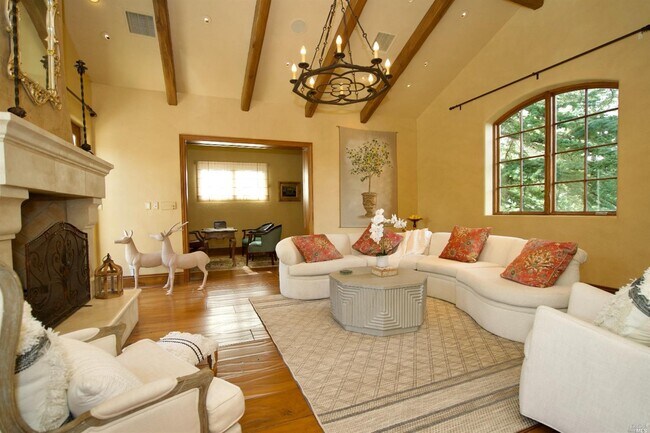 Building Photo - 1571 Silver Trail
