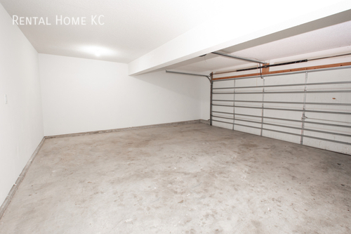 Building Photo - 10205 W 59th Terrace