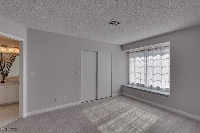 Building Photo - 7620 Sea Wind Dr