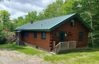 Building Photo - 176 Harrington Rd