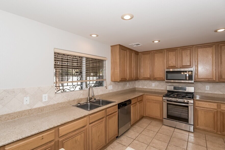 Building Photo - 3971 Diamond Gem Ct