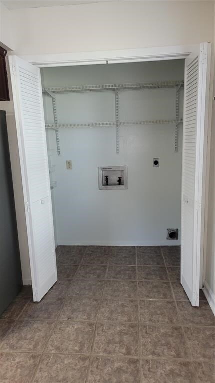 Building Photo - 201 Putters Ln