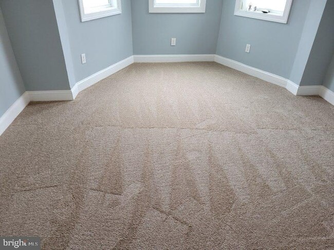 Building Photo - 4013 Edmondson Ave