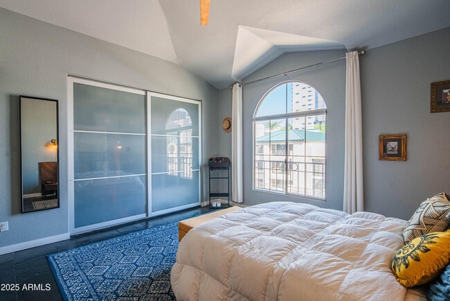 Building Photo - 100 E Fillmore St