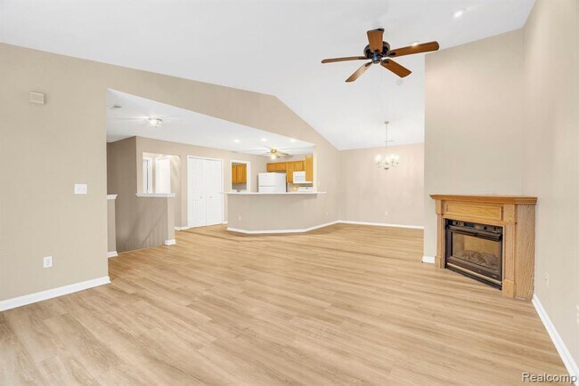 Building Photo - 8208 Chesapeake Cir