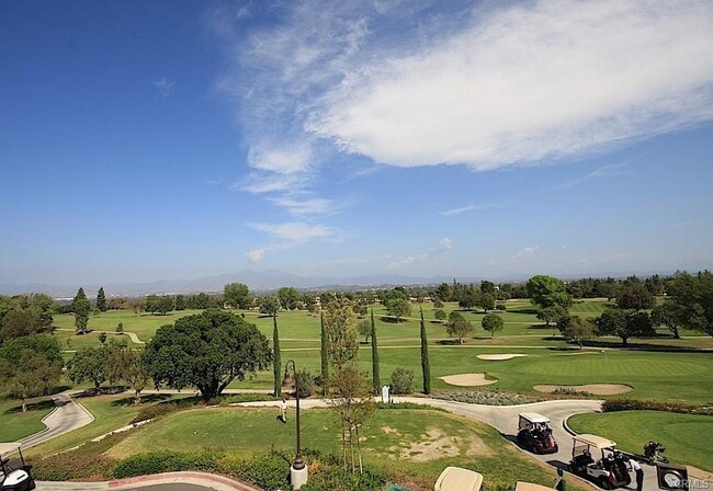 Building Photo - 119 Via Estrada