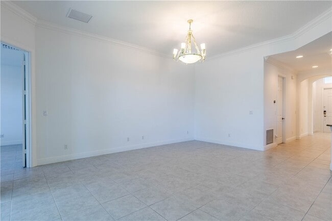 Building Photo - 2589 Bella Vista Cir