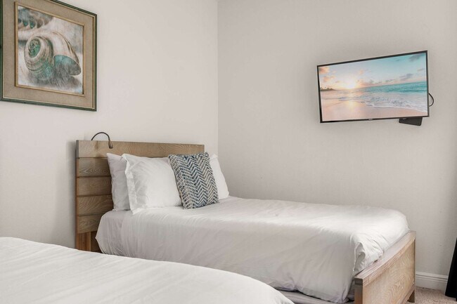 Building Photo - 7506 Marker Ave