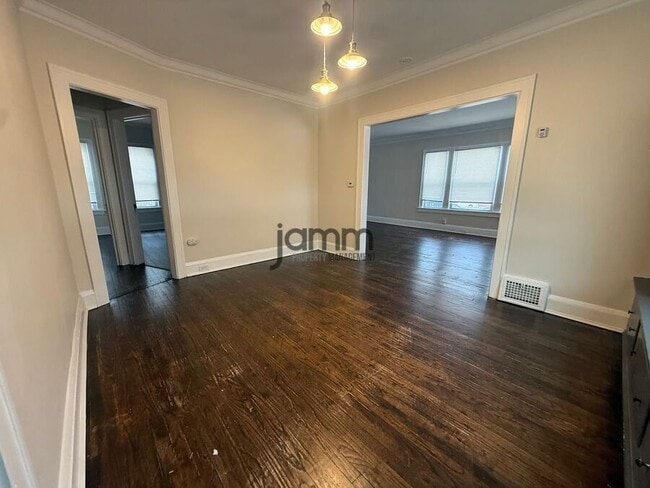 Building Photo - 3241 Kildare Rd