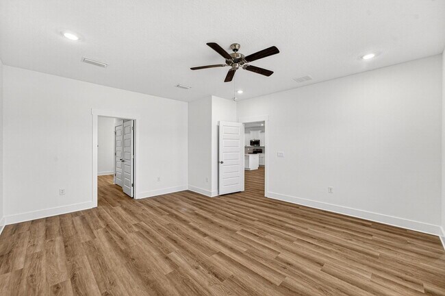 Building Photo - 36 Gray Owl Dr