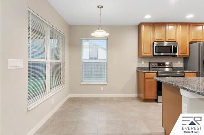 Building Photo - 14 Richland Ln