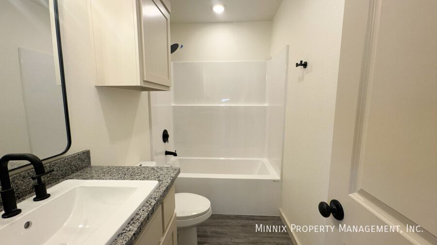 Building Photo - 8009 Date Ave