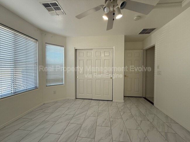 Building Photo - 9907 West Riverside Avenue