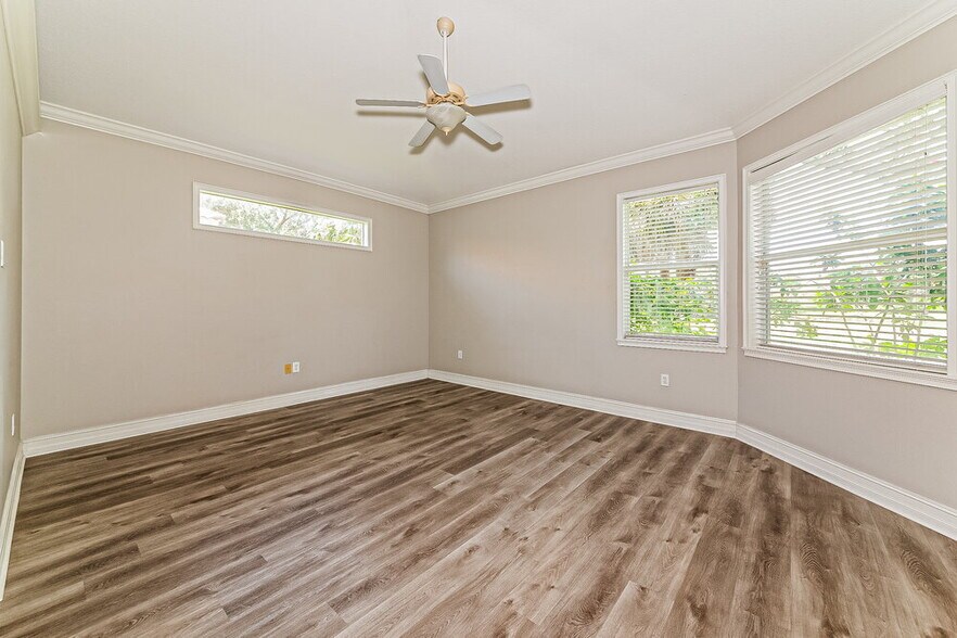 Building Photo - 6340 Rookery Cir