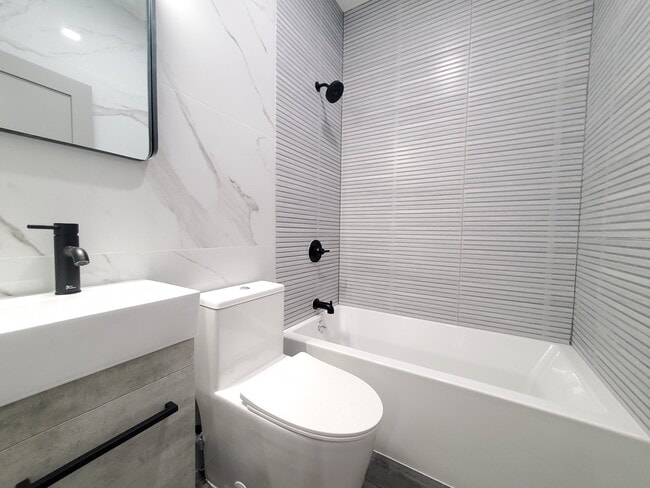 181 Baldwin Ave Unit 6 - 175 Baldwin Ave