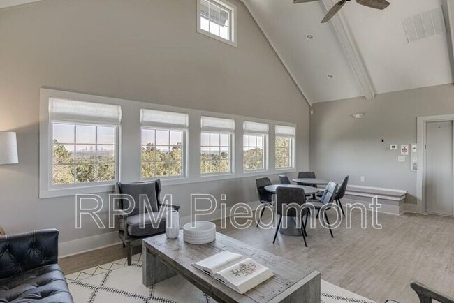 Building Photo - 2638 Caruso Wy