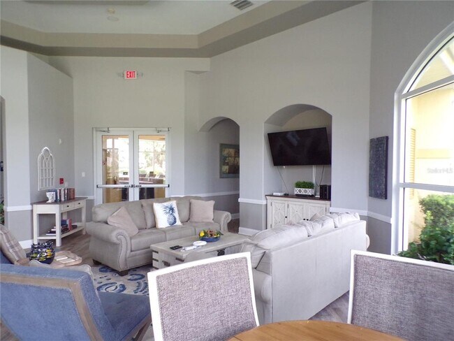 Building Photo - 6200 Falcon Lair Dr