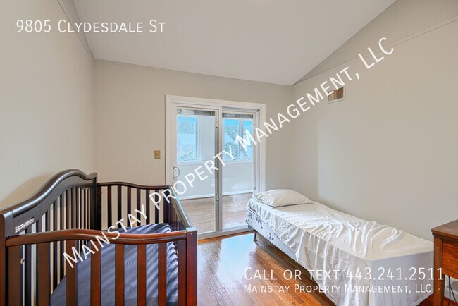 Building Photo - 9805 Clydesdale St