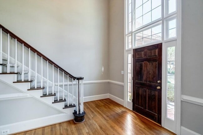 Building Photo - 10780 Carrara Cove