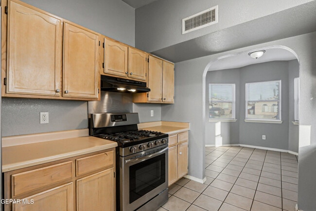 Building Photo - 12483 Tierra Dulce Dr