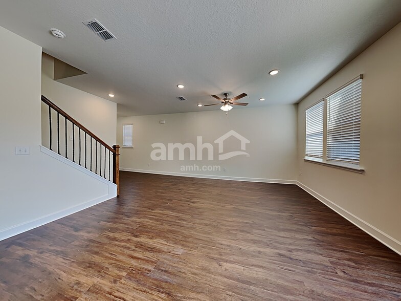 Building Photo - 2653 Sunrise Lndg Lp