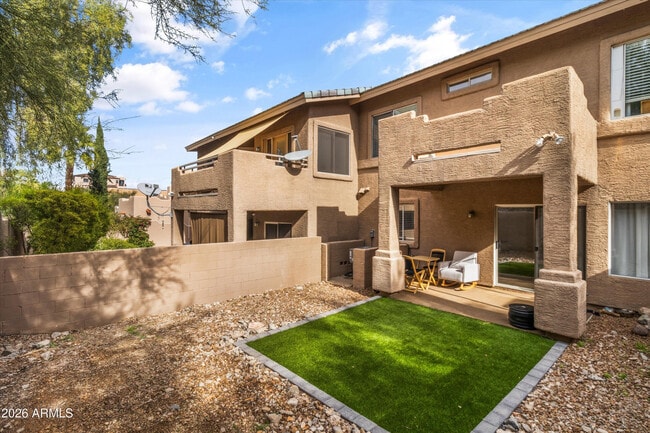 Building Photo - 12852 N Mountainside Dr
