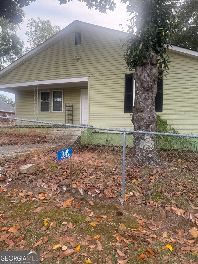 Primary Photo - 34 S Williams St